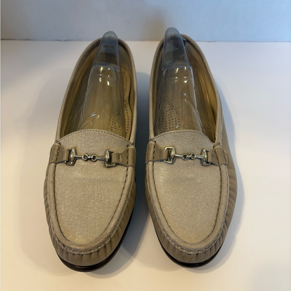 SAS Metro Tripod Comfort leather tan slip-on loafers shoes size 10 M